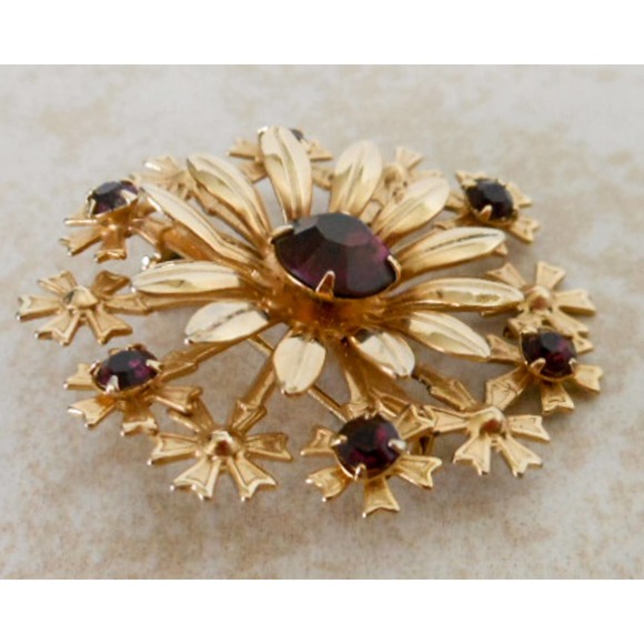 Vintage Gold & Purple Rhinestone Flower Pinwheel Brooch , Unsigned Beauty - Picture 3 of 8